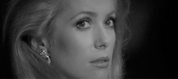 Forever Chic: Discover the timeless style of French icon Catherine Deneuve