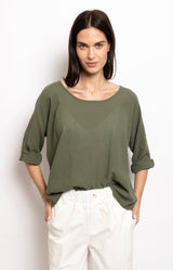 Relaxed Khaki linen and cotton boat neck top with 3/4 sleeves – Volange Paris, Parisian fashion in Sydney (Mosman, Paddington and Bronte) and Australia-wide online.

