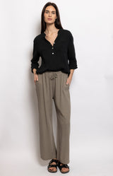 Taupe double-gauze cotton pants with elastic waist and relaxed straight leg – Volange Paris, Parisian fashion in Sydney (Mosman, Paddington and Bronte) or Australia-wide online.

