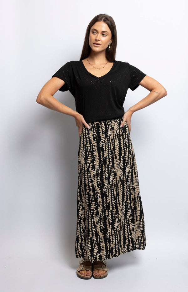 Elegant black and beige printed maxi skirt in a soft straight silhouette, featuring a lightweight feel with viscose lining – Parisian fashion by Volange Paris