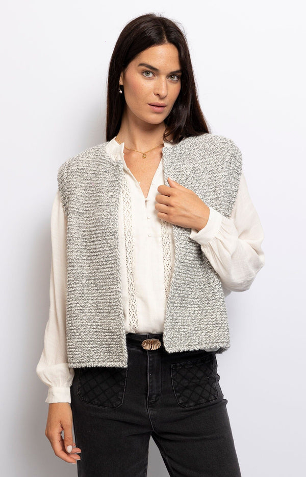 Chunky knit vest with deep V-neck – Textured French layering piece from Volange Paris