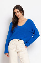 Soft royal blue jumper with relaxed silhouette – Volange Paris, Parisian fashion in Sydney (Mosman, Paddington and Bronte) or Australia-wide online.