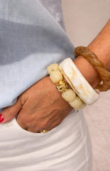 Cream resin bead bracelet with sculptural gold accent – Parisian elegance by Volange Paris, French fashion accessories in Sydney (Mosman, Paddington and Bronte) or Australia-wide online.