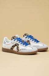 Grey sneakers with leopard print and blue laces french fashion - volange paris 