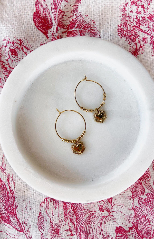 Gold-plated hoop earrings with beaded detail and heart charm – French jewellery design from Volange Paris