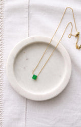 Gold-plated necklace with a green faceted bead pendant – Volange Paris, Parisian jewellery in Sydney and Australia-wide online.
