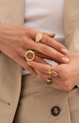 Gold plated round circle adjustable ring, French design – wardrobe essential French fashion by Volange Paris.