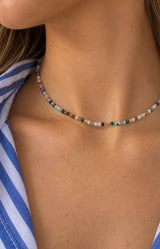 Multicoloured beaded stone necklace with a delicate design, gold-tone details and a relaxed bohemian feel – Volange Paris, Parisian fashion in Sydney (Mosman, Paddington and Bronte) or Australia-wide online.