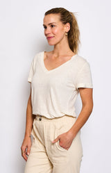 Off white linen blend V-neck T-shirt with subtle gold sparkle – Volange Paris, Parisian fashion in Sydney (Mosman, Paddington and Bronte) or Australia-wide online.