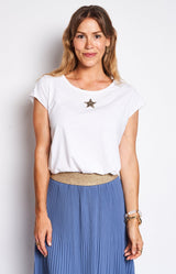 Classic white cotton T-shirt with a sparkling star detail for effortless everyday style – Volange Paris, Parisian fashion in Sydney (Mosman, Paddington and Bronte) or Australia-wide online.