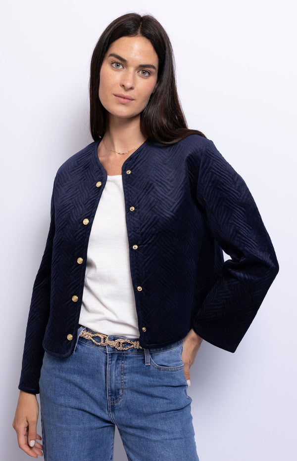 Structured short blue jacket with modern tailoring – Parisian chic outerwear from Volange Paris