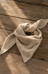 Triangle scarf with subtle woven pattern and soft drape – Volange Paris, Parisian fashion in Sydney (Mosman, Paddington and Bronte) or Australia-wide online.