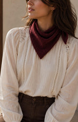 Triangle scarf with subtle woven pattern and soft drape – Volange Paris, Parisian fashion in Sydney (Mosman, Paddington and Bronte) or Australia-wide online.