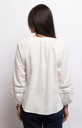 White cotton blouse with delicate openwork lace, softly gathered neckline and relaxed silhouette for effortless elegance – Volange Paris, Parisian fashion in Sydney (Mosman, Paddington and Bronte) or Australia-wide online.