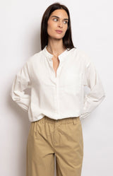 White cotton mandarin collar blouse with relaxed fit – Volange Paris, Parisian fashion in Sydney (Mosman, Paddington and Bronte) or Australia-wide online.